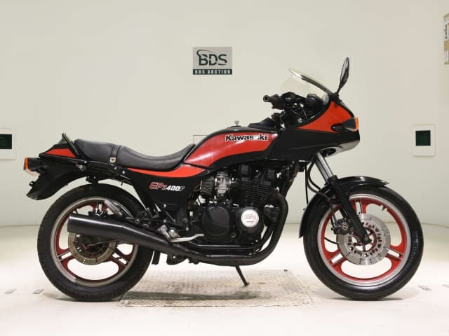 Kawasaki GPZ400F