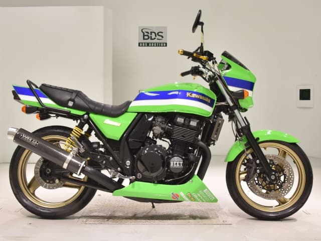 Kawasaki ZRX400