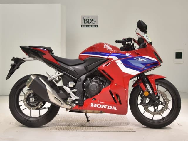 Honda CBR400R-3