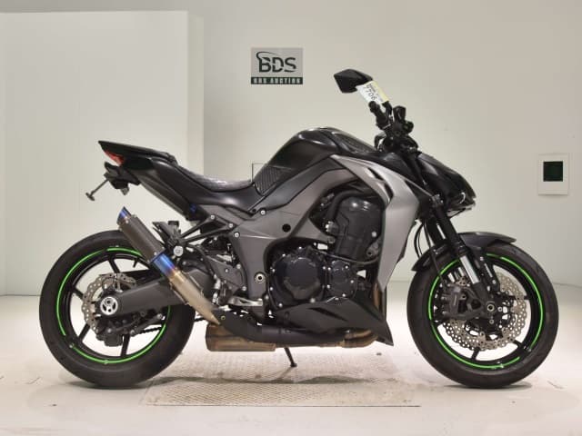 Kawasaki Z1000-5A