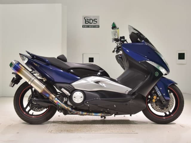 Yamaha T-MAX500-3