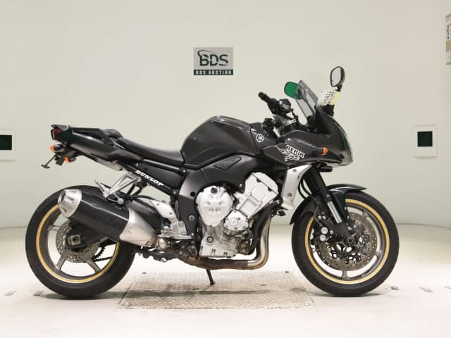 Yamaha FZ-1 FAZER