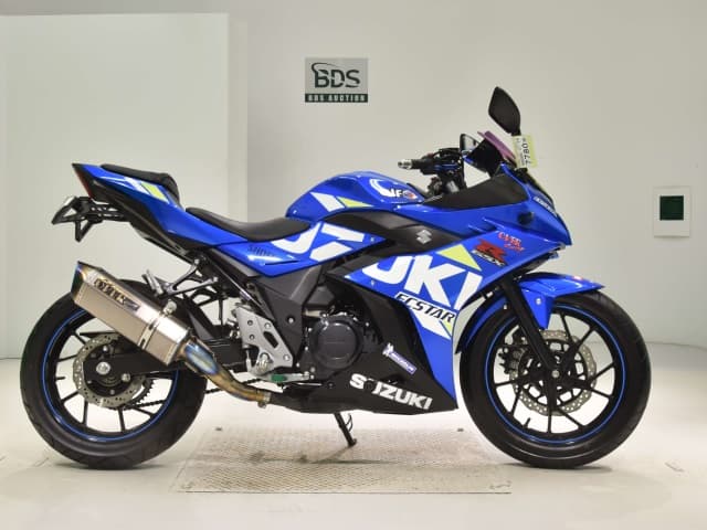 Suzuki GSX250R