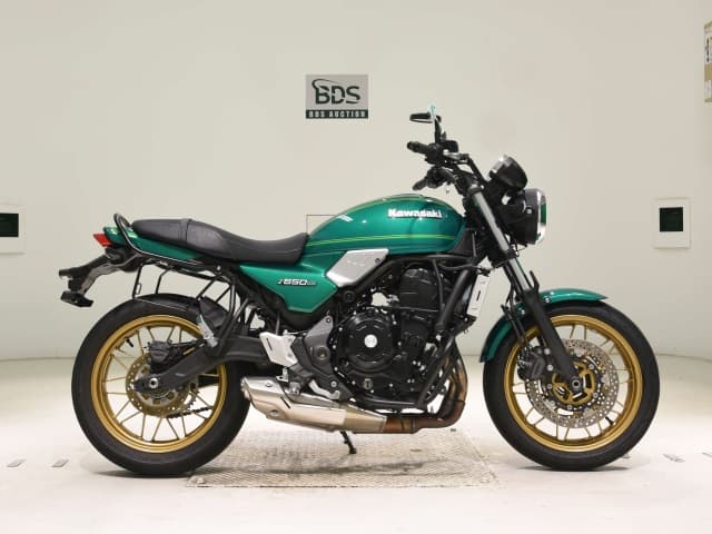 Kawasaki Z650RS