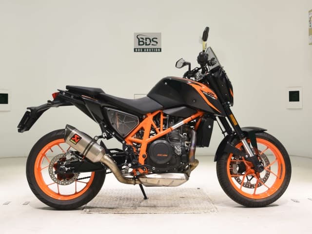 Imported KTM690 DUKE R