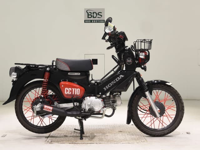 Honda ｸﾛｽｶﾌﾞ110-2