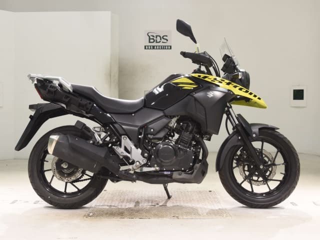 Suzuki Vｽﾄﾛ-ﾑ250