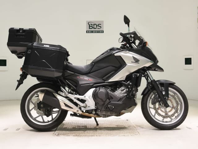 Honda NC750XDLD-2