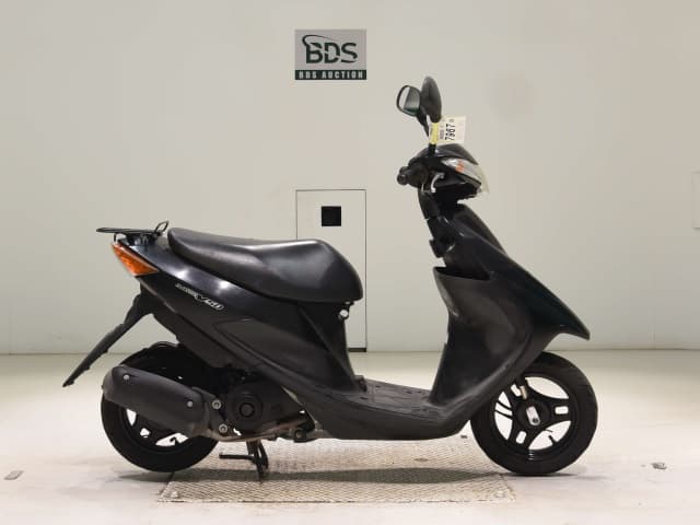 Suzuki ADDRESS V50-3