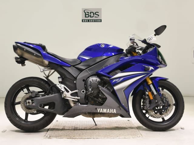 Yamaha YZF-R1