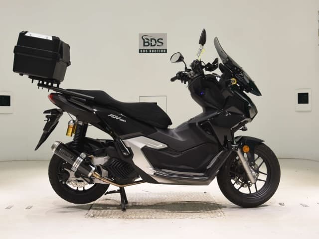 Honda ADV160