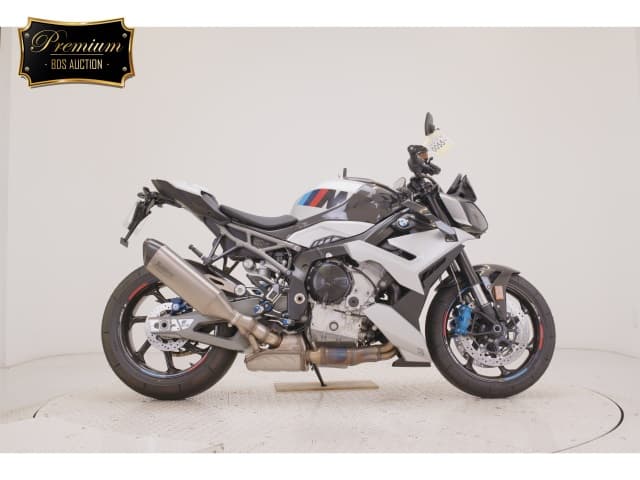 Imported BMWM1000Rｺﾝﾍﾟﾃｨｼｮﾝﾊﾟ
