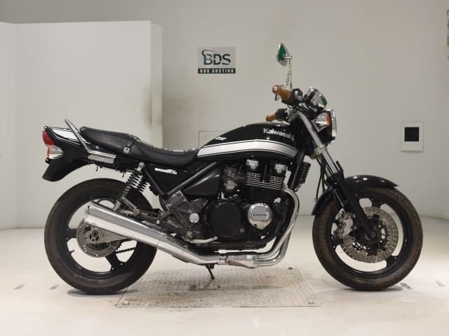 Kawasaki ZEPHYR400KAI