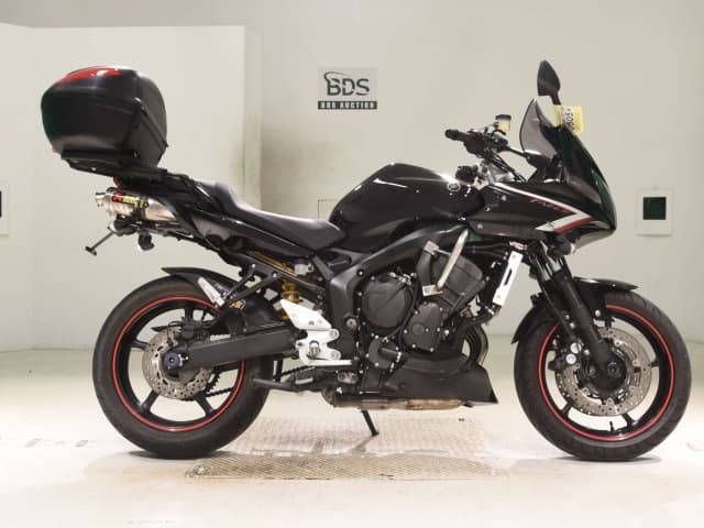 Yamaha FZ6-S