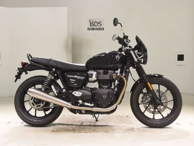 Imported TRIUMPH SPEED ﾂｲﾝ900