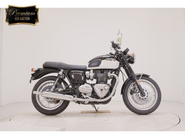 Imported TRIUMPH BONNEVILLE T120