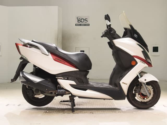Imported KYMCO G-DINK250I