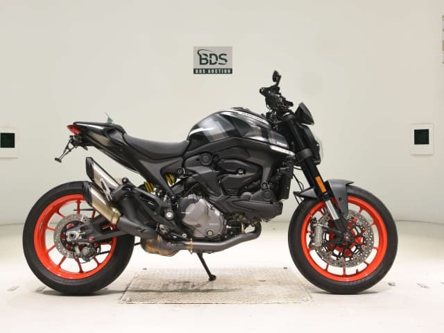 Imported DUCATI M937+