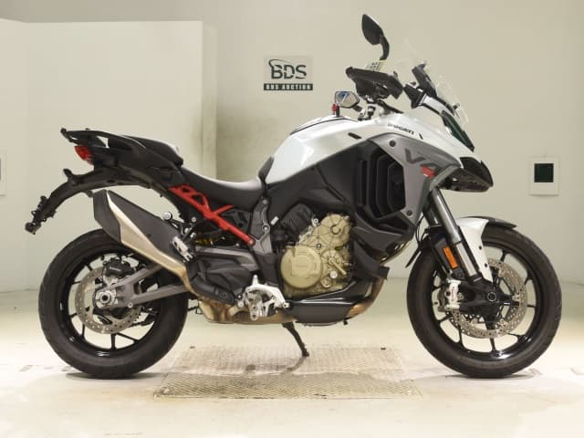 Imported DUCATI MULTISTRADA V4S