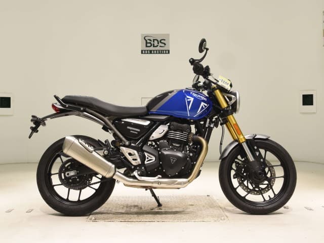 Imported TRIUMPH SPEED400
