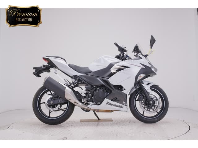 Kawasaki NINJA400-2