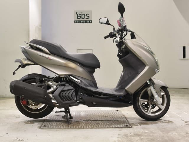 Yamaha MAJESTY155S