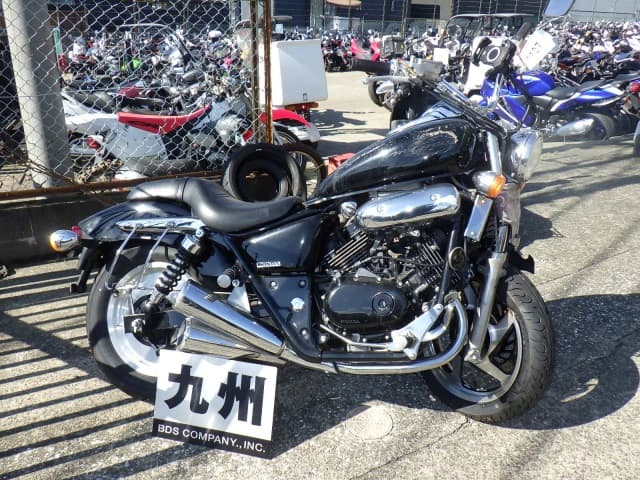 Honda MAGNA250