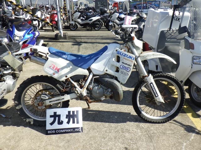Suzuki TS200R