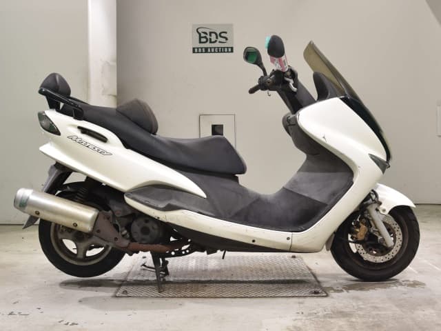 Yamaha MAJESTY125