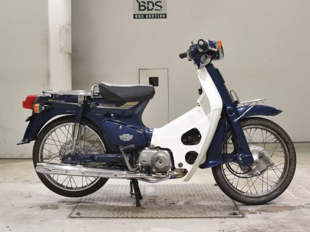 Honda C90-E