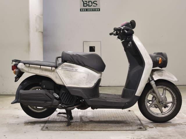 Honda ﾍﾞﾝﾘｨ50-2