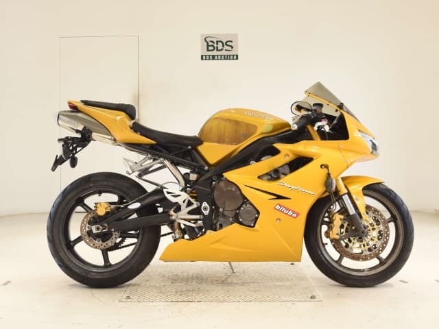 Imported TRIUMPH DAYTONA675(ｼｮﾅｼ)