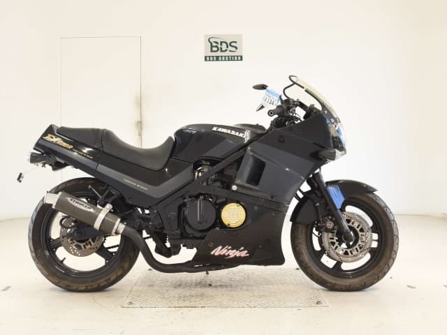 Kawasaki GPZ400R