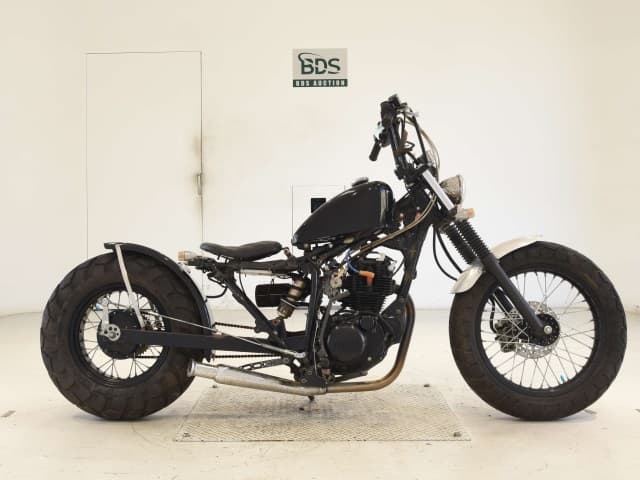 Yamaha TW225