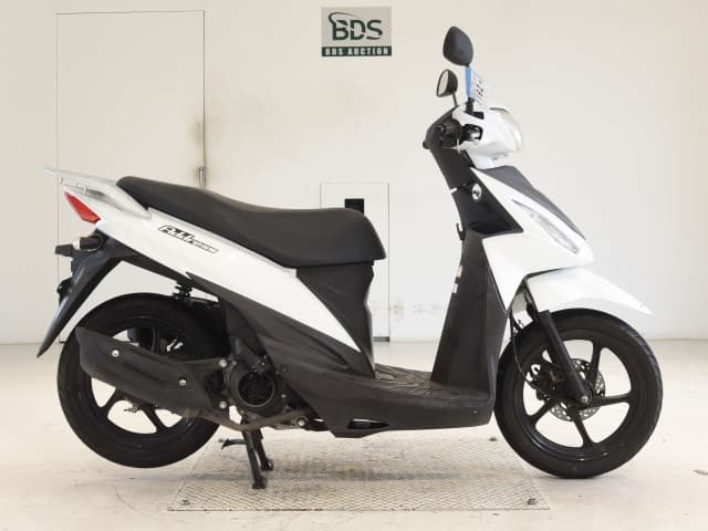Suzuki ADDRESS110-2
