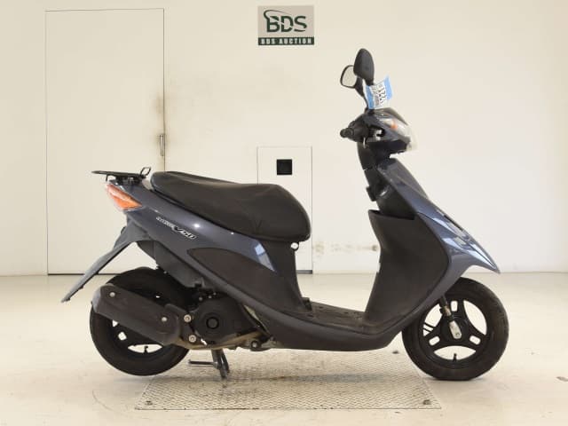 Suzuki ADDRESS V50-3