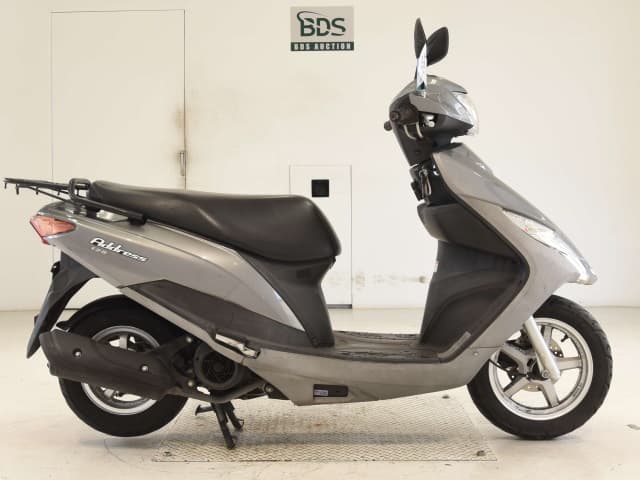 Suzuki ADDRESS125