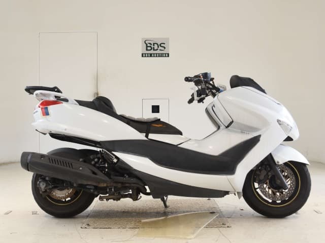 Yamaha MAJESTY250-4