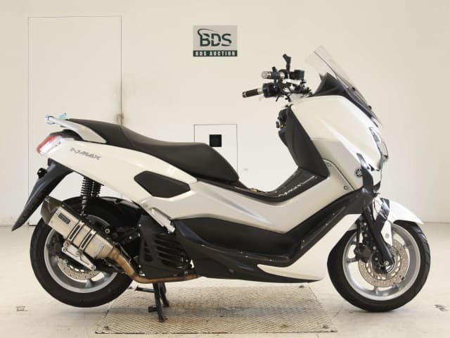 Yamaha NMAX