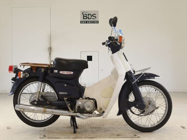 Honda C90