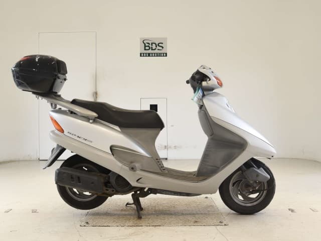 Honda SPACY125-3