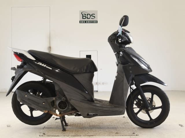 Suzuki ADDRESS110-2