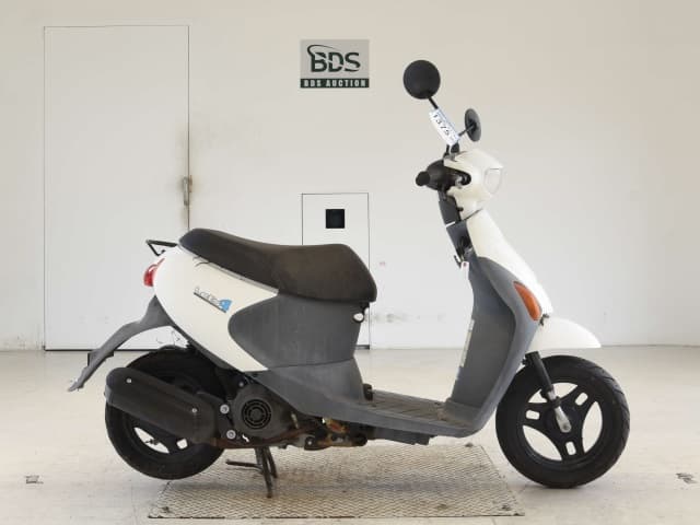 Suzuki LET`S4