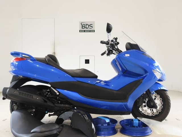 Yamaha MAJESTY250-4