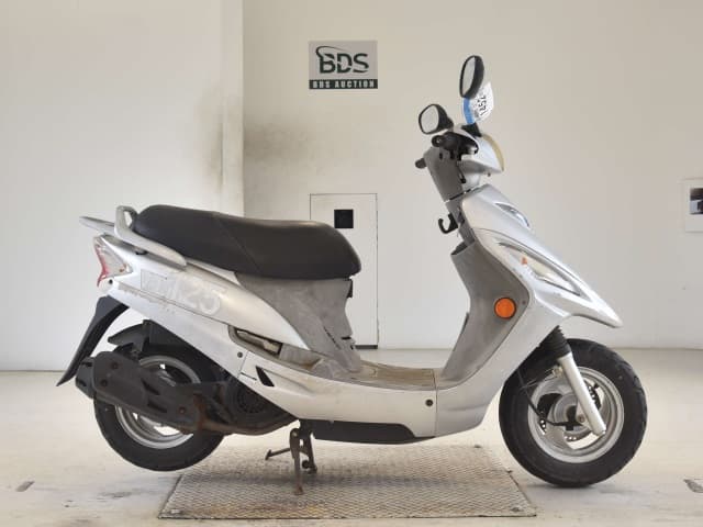 Imported KYMCO V-LINK125