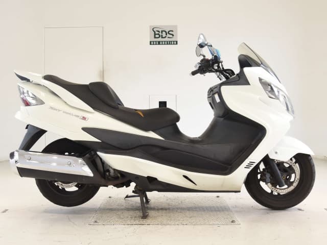 Suzuki SKYWAVE250S-3