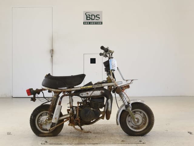 Suzuki PV50