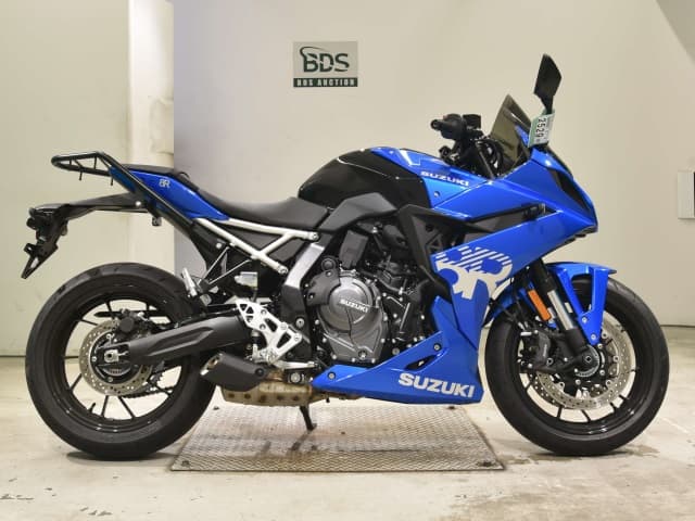Suzuki GSX-8R