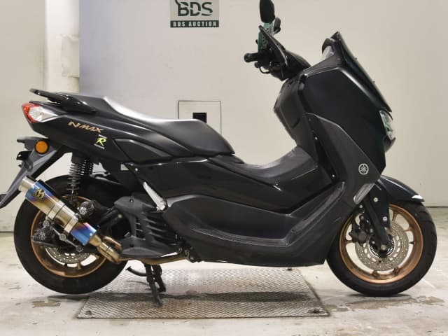 Yamaha NMAX-2