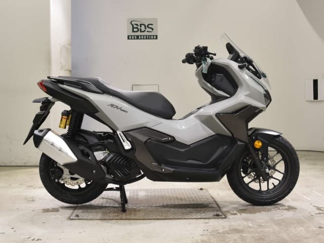 Honda ADV160
